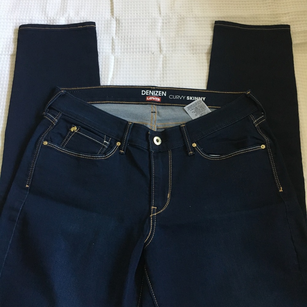 Denzien Levi's curvy skinny size 12